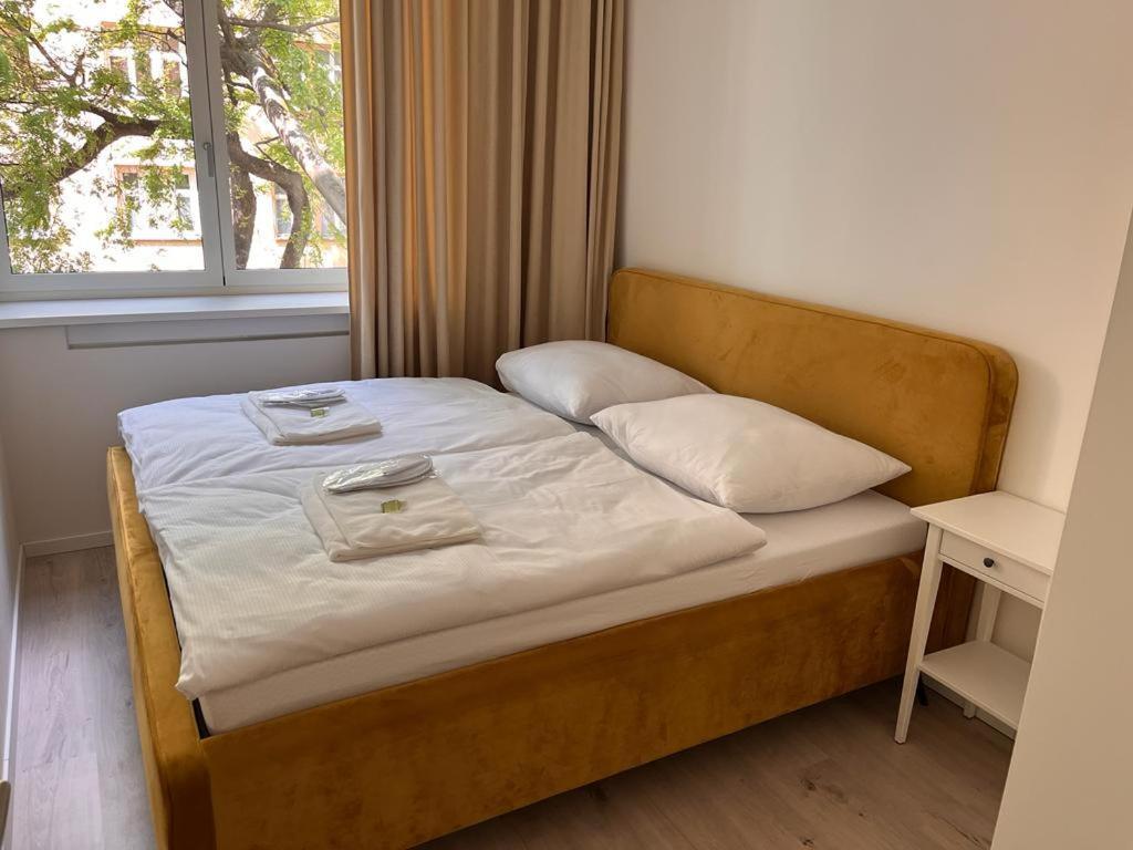 Skau Gajova Family Two Bedroom Apartment With A Terrace Free Parking Братислава Екстериор снимка