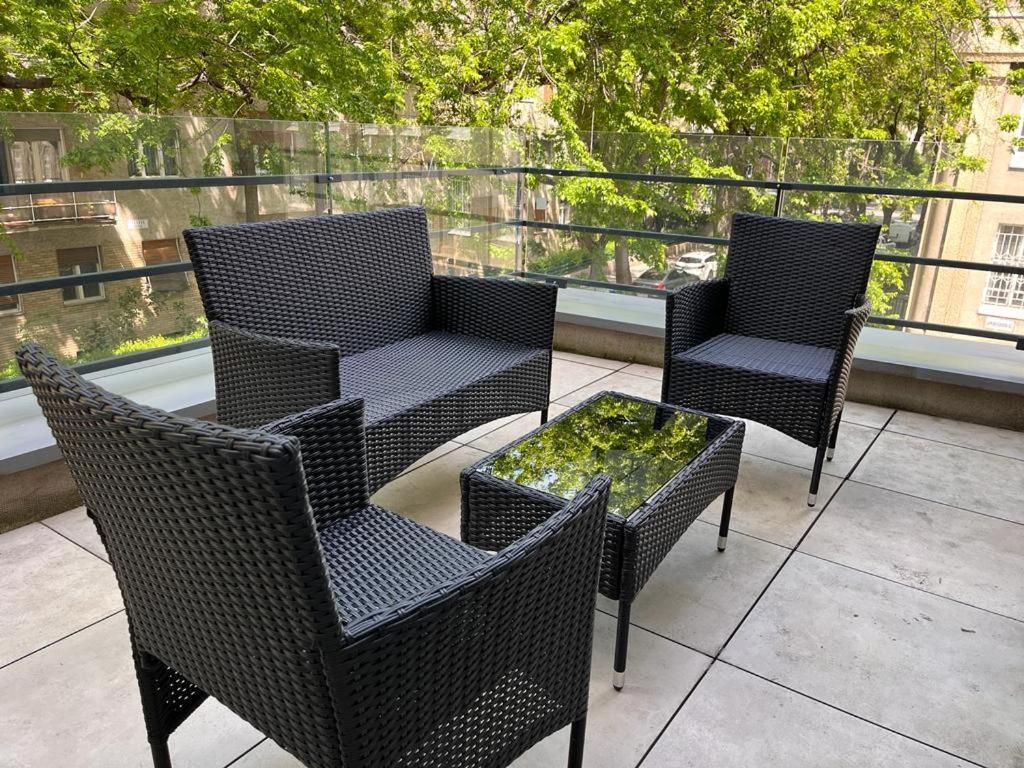Skau Gajova Family Two Bedroom Apartment With A Terrace Free Parking Братислава Екстериор снимка